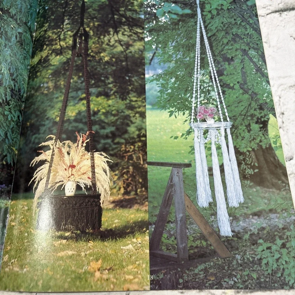 Vintage Macrame Enchantment Instruction Book Plant Hang Tiki Table 1977‎